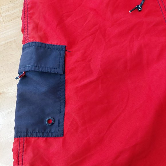 Tommy Hilfiger Traditional Red and Blue Swim Shorts Men's Small - Picture 4 of 9